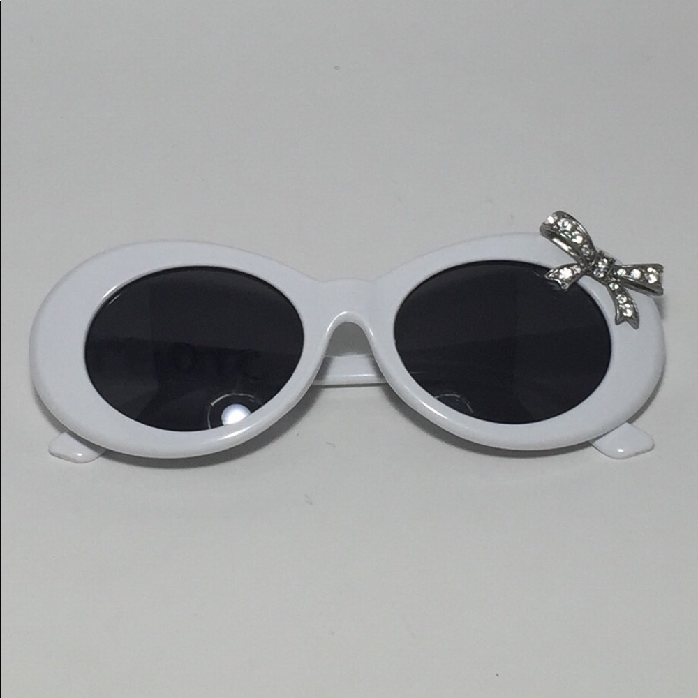⭐️⭐️⭐️sold⭐️⭐️⭐️ "The Dat🎀Doe1 SunKClasses"